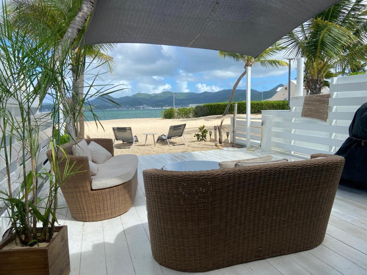 Villa Cocoon Sur La Plage Sandy Ground Екстериор снимка